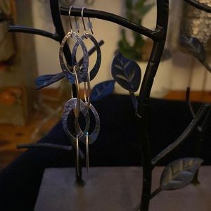 Long lightweight metallic dangle earrings